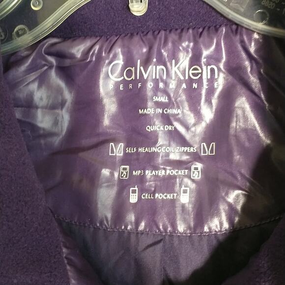 Calvin Klein Performance Quilted Puffer Vest Wmn's Sz S Purple Full Zip Pockets - Picture 9 of 12